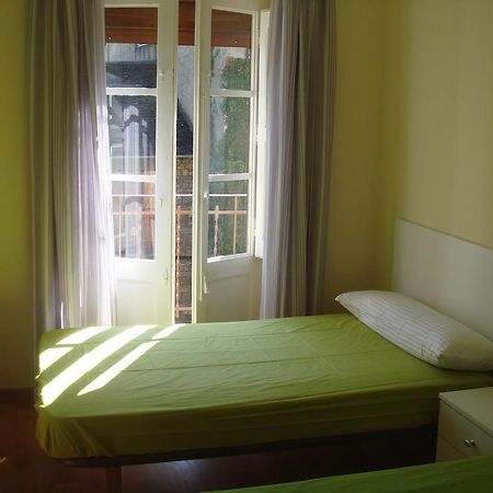 Apartamentos Valles Broto Room photo